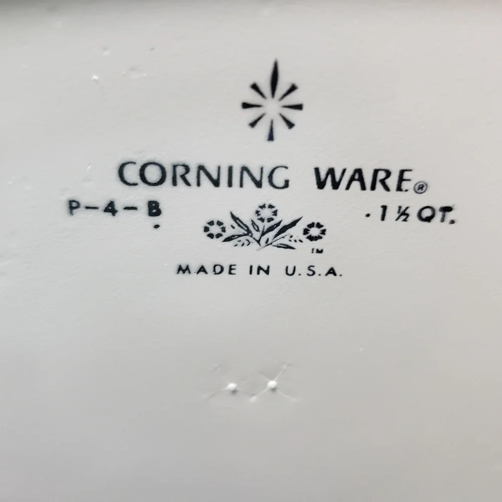 CORNING WARE P-4-B-1 Blue Cornflower Cookware, 1 1/2 Qt Loaf Pan made in…